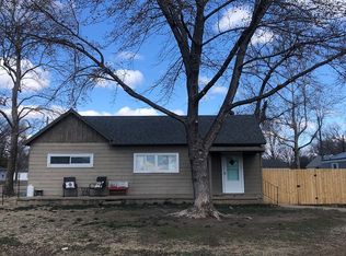 324 W Monroe St, Sterling, KS 67579