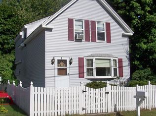 3 Cottage St, Dracut, MA 01826