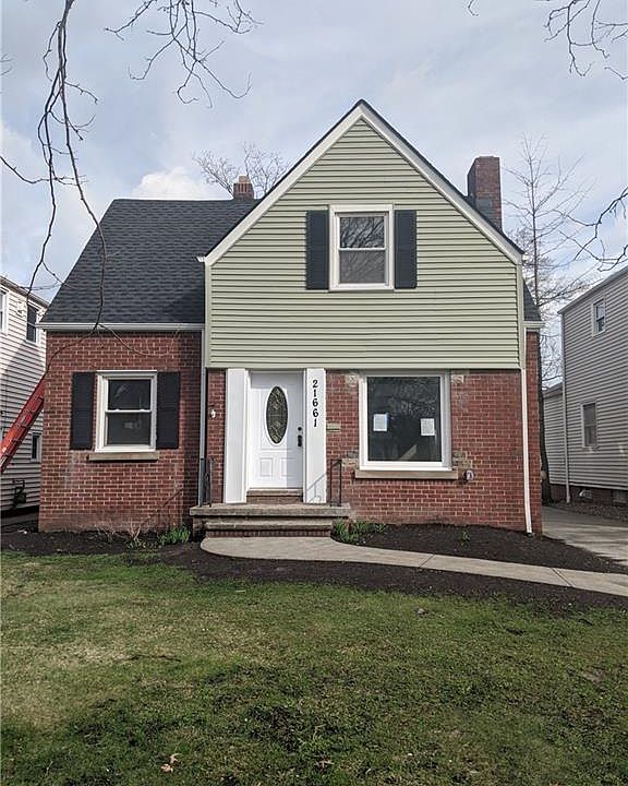 1st image of 21661 Maydale Ave