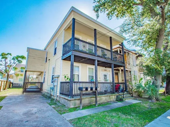 2823 Avenue K #R2, Galveston, TX 77550