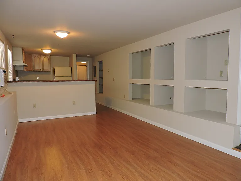 1221 F St #BASEMENT — Photo 3