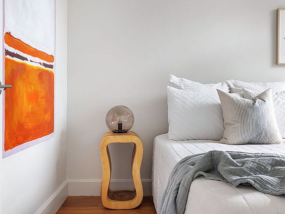 5th image of 153 Chauncey St APT 2B