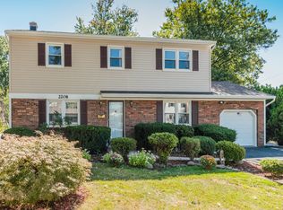 2208 Algonquin Dr, Scotch Plains, NJ 07076