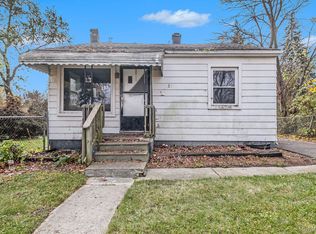30 E Sheffield Ave, Pontiac, MI 48340