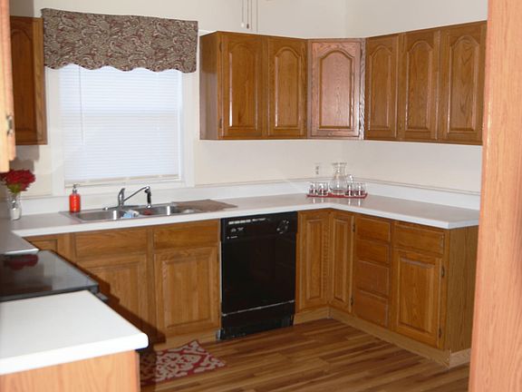2nd image of 159 Sharon Ave