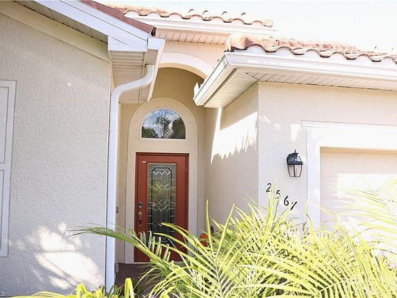 2nd image of 2567 Laurentina Ln