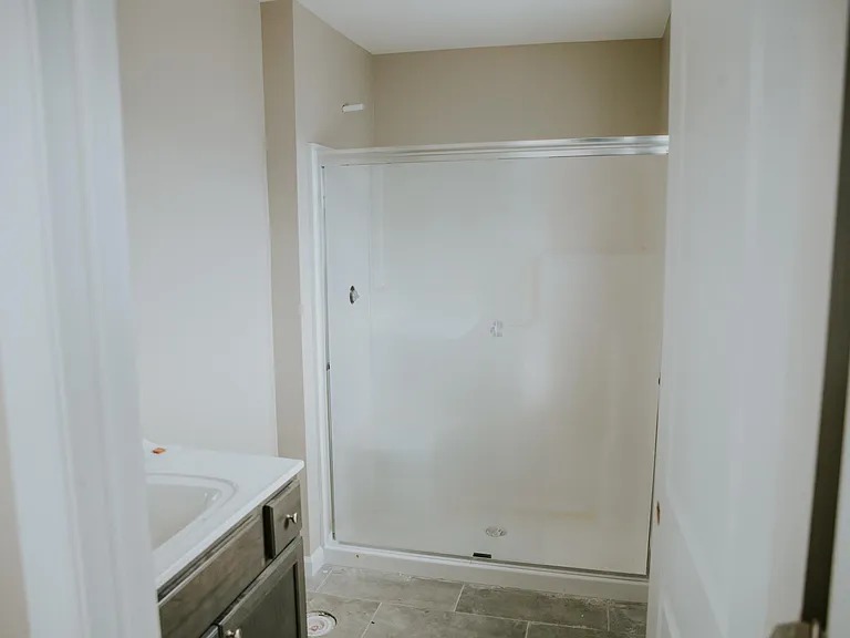 9 Manchester Dr — Photo 8