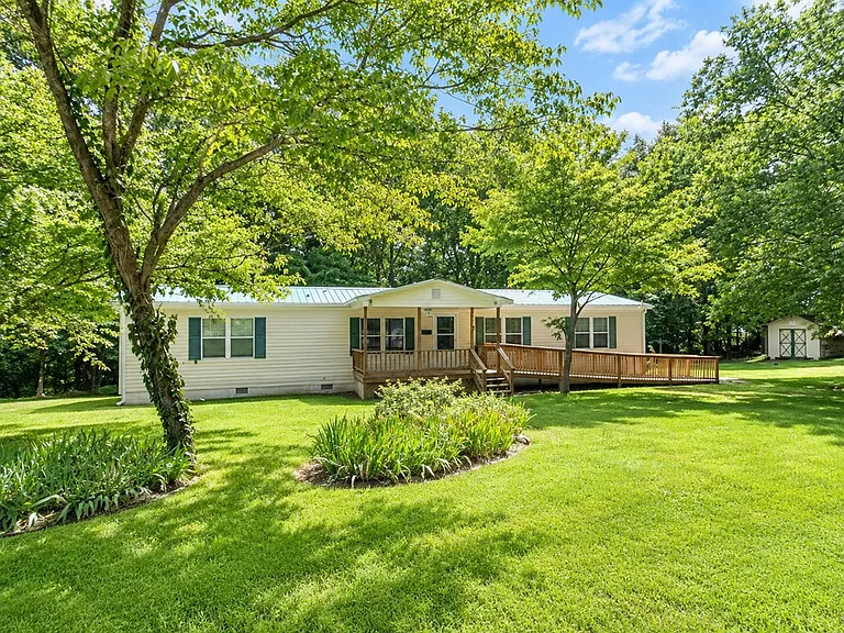 2455 Windle Community Rd — Photo 3