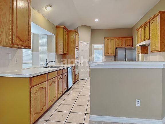 3rd image of 7441 Sweet Meadows Dr