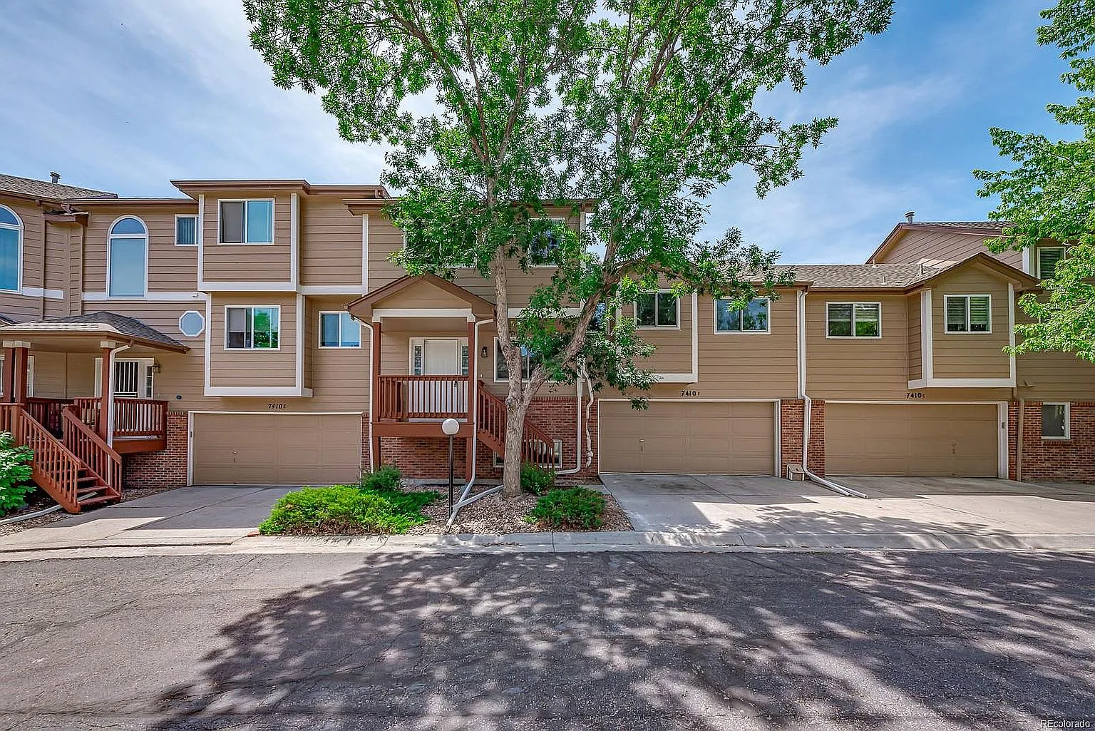 3 bed, 2021 sqft, $2,995 — Photo 1