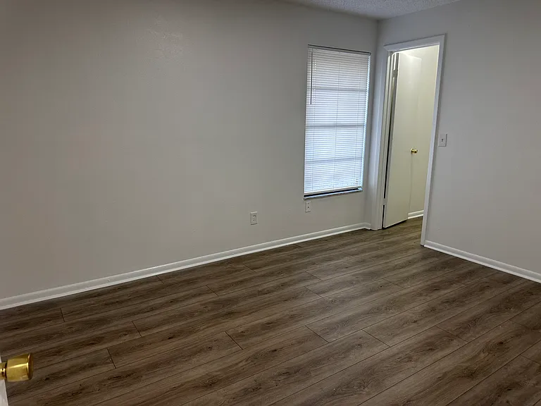 8426 Camden St #8428C — Photo 10
