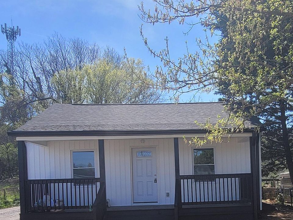 1st image of 2316 Mitchell St