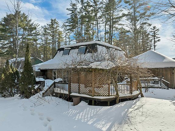 3rd image of 5 Circle Point Road