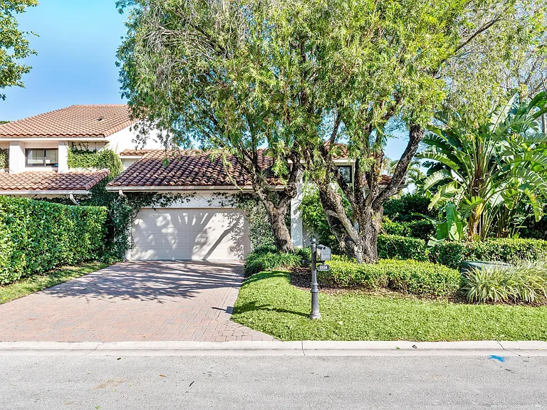2514 Windsor Way Ct — Photo 32
