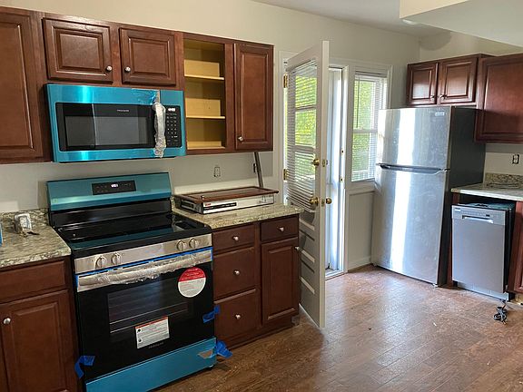3rd image of 3917 Cutshaw Ave APT 3