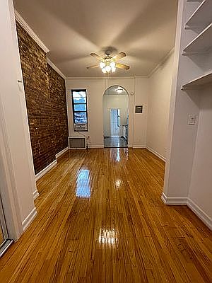 5th image of 513 E 81st St APT 1RW