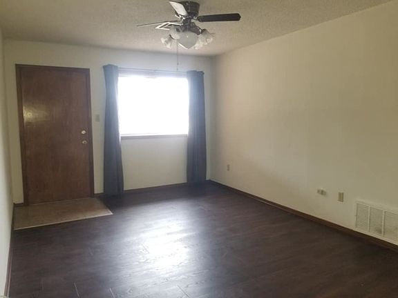 2nd image of 4920 NW Pollard Ave