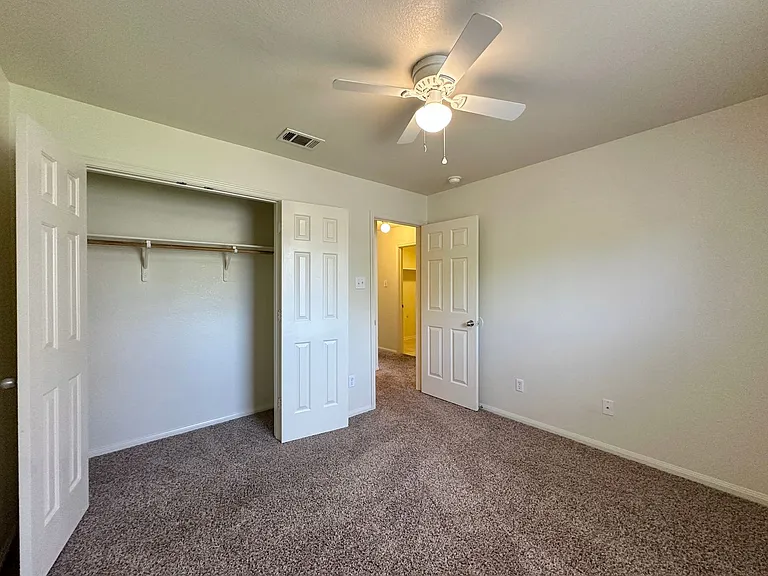 2602 John Porter Dr — Photo 31