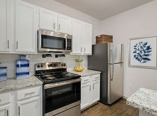 Sandstone Creek, Overland Park, KS 66223