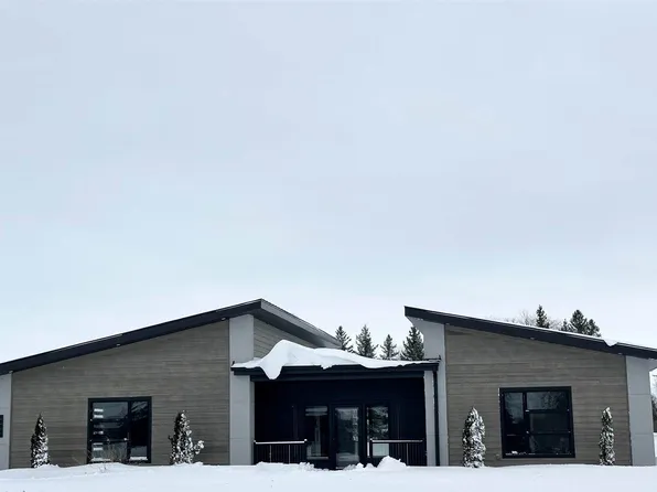 11913 Fairway Dr, Marshfield, WI 54449