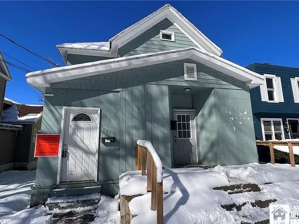 905 Prendergast Ave, Jamestown, NY 14701