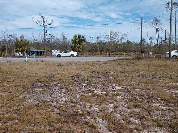5th image of 506 Cathey Ln