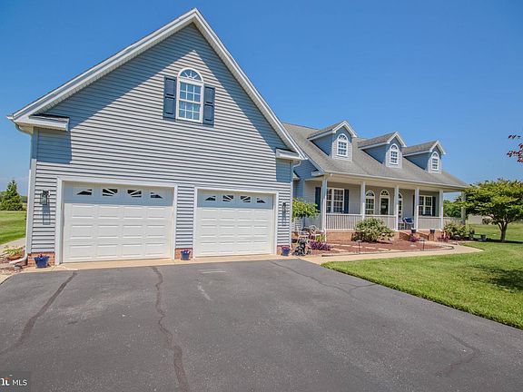 2nd image of 25926 Cadillac Way