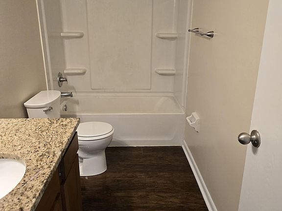 5th image of 1548 Fieldview Cir