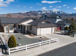 108 N Pointe Cir, Dayton, NV 89403