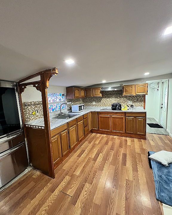 1st image of 3586 NW 41st St #B17