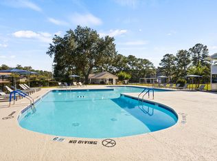 The George, Savannah, GA 31419
