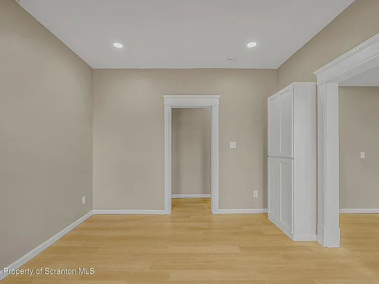380 Scott St #3 — Photo 12