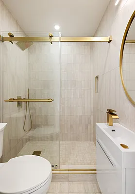 Bathroom, photo 2