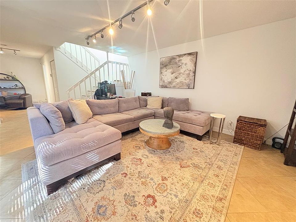 1st image of 294 Arabian Rd #294