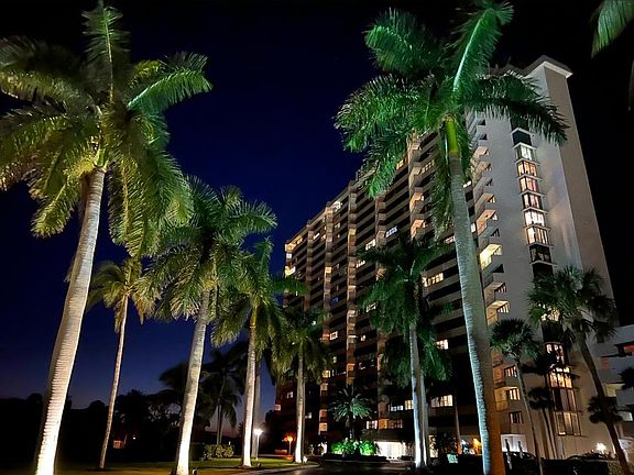 5th image of 58 N Collier Blvd APT 106