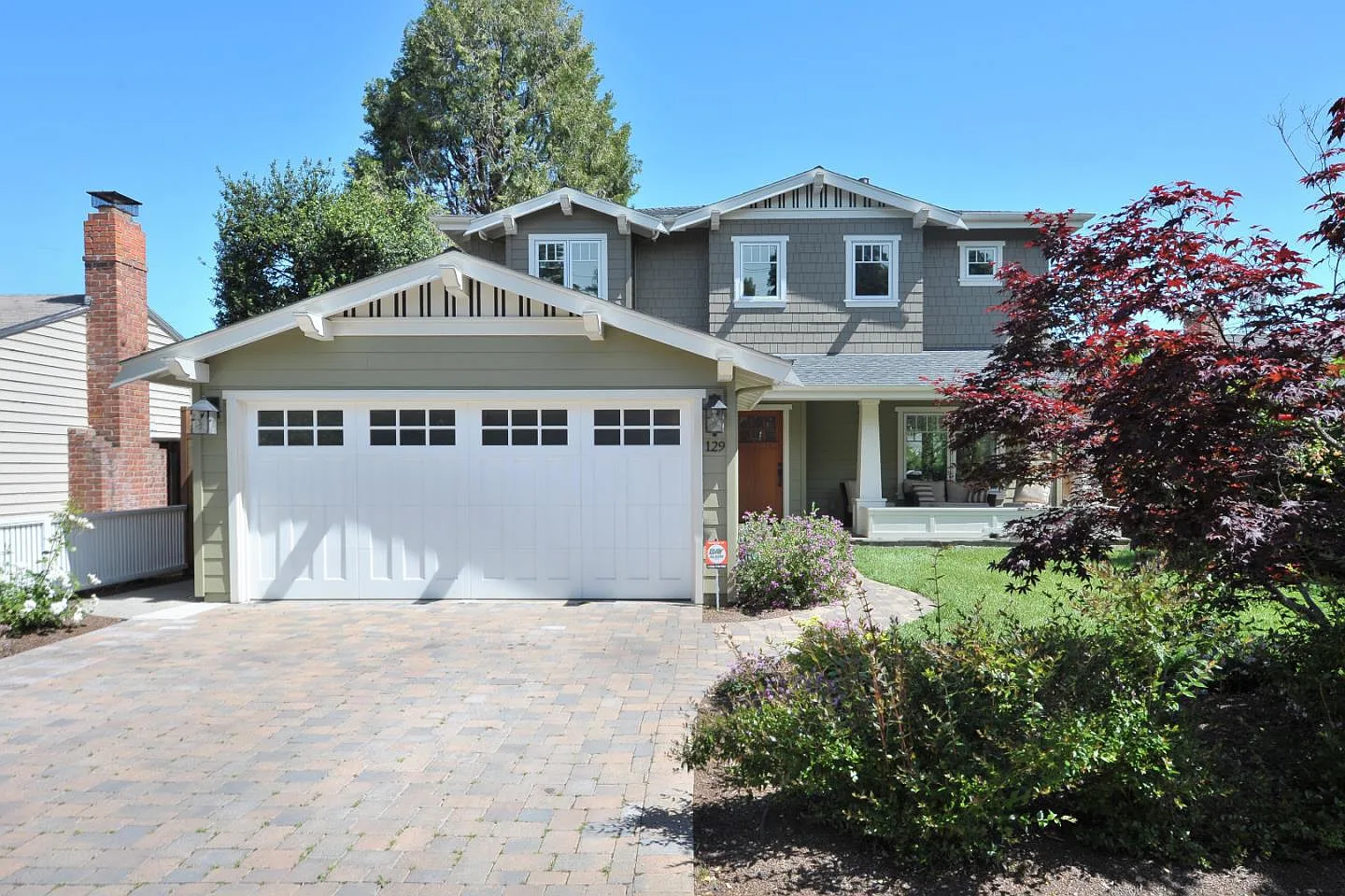 129 Bay Rd photo 1