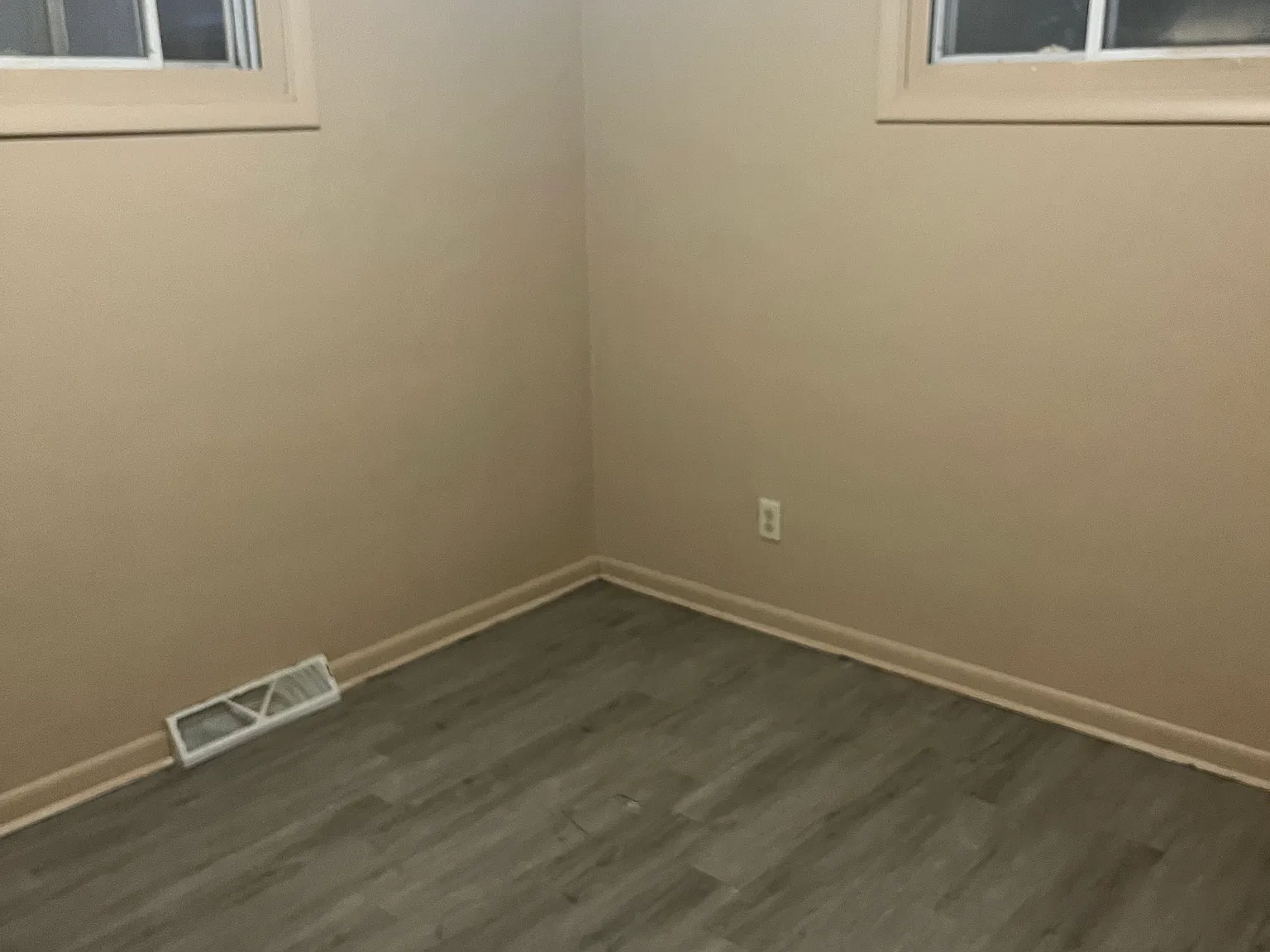 2 bed, 600 sqft, $1,000 — Photo 4