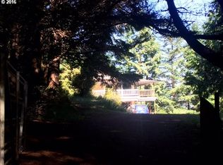 18685 Cornett Rd, Brookings, OR 97415