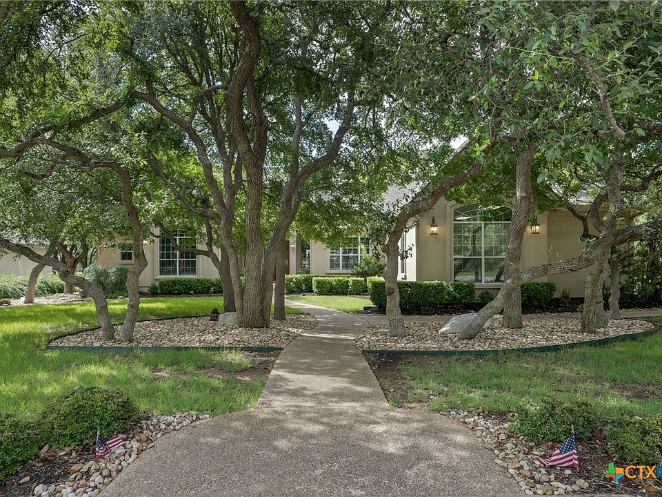 1st image of 29 Meadows End