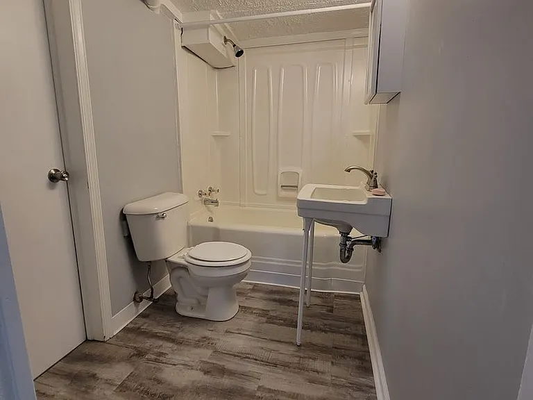 205 Carbaugh Dr — Photo 17