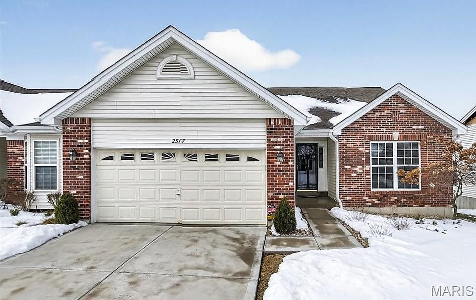 1st image of 2517 Newpoint Dr