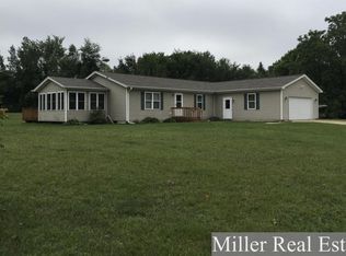 843 S Charlton Park Rd, Hastings, MI 49058