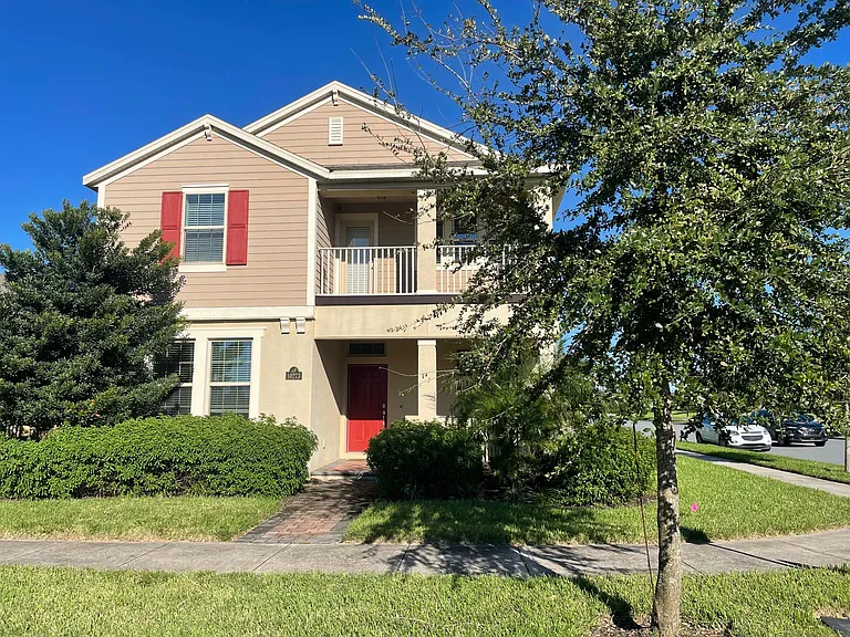 10273 Meadow Brook Dr — Photo 1