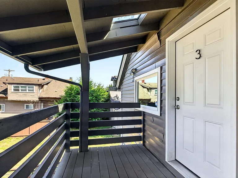 710 S L St #3 — Photo 2