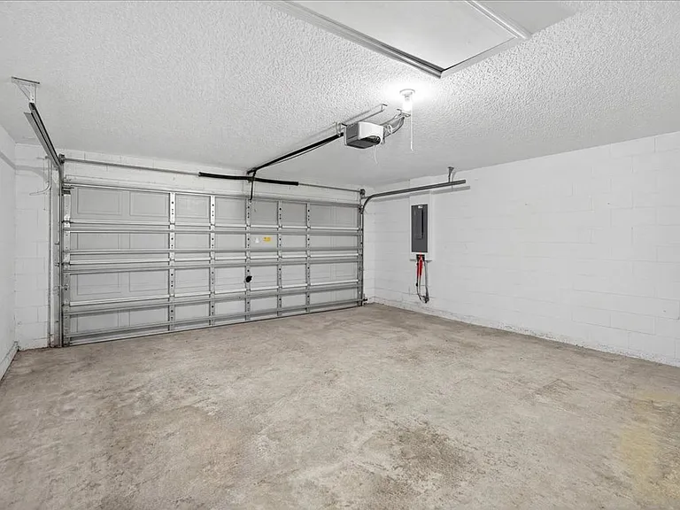 25 Rainstone Ln #A — Photo 30