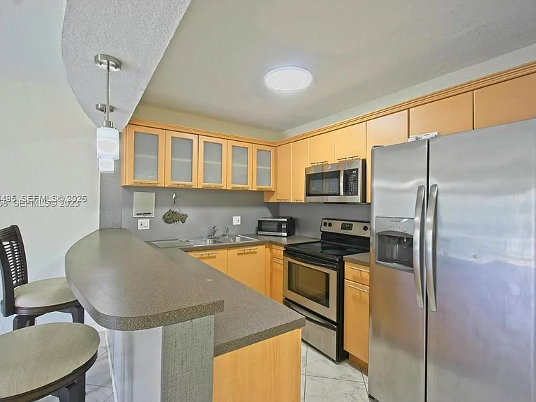 7401 SW 82nd St #207S — Photo 3