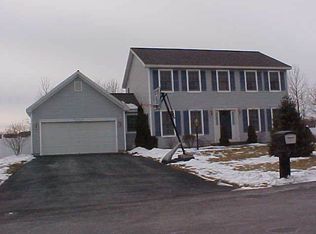 25 Marne St, Watervliet, NY 12189