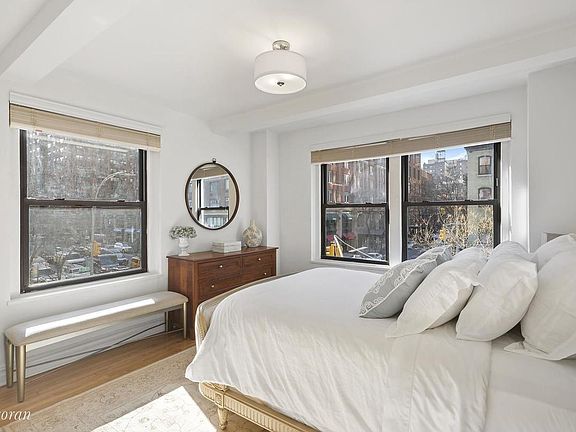 3rd image of 205 E 78th St APT 3F
