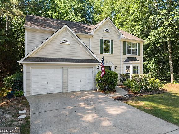 2nd image of 5760 Woodstone Dr