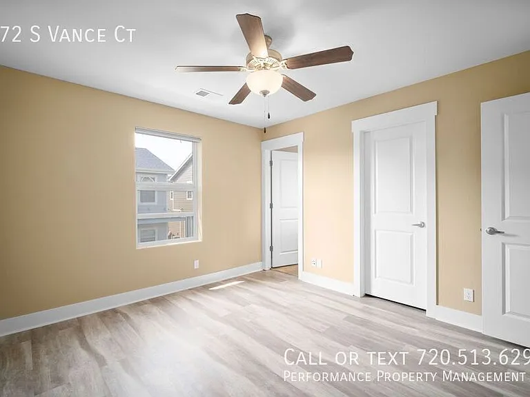 572 S Vance Ct — Photo 24